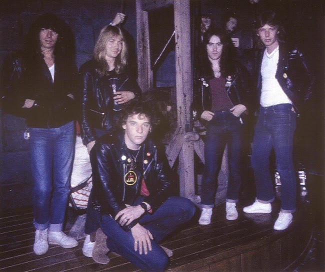 Primera sesión de fotos oficial de Iron Maiden,