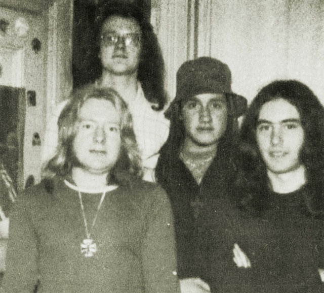 Gypsy's Kiss - Paul Sears, Bob Verschoyle, Dave Smith & Steve Harris
